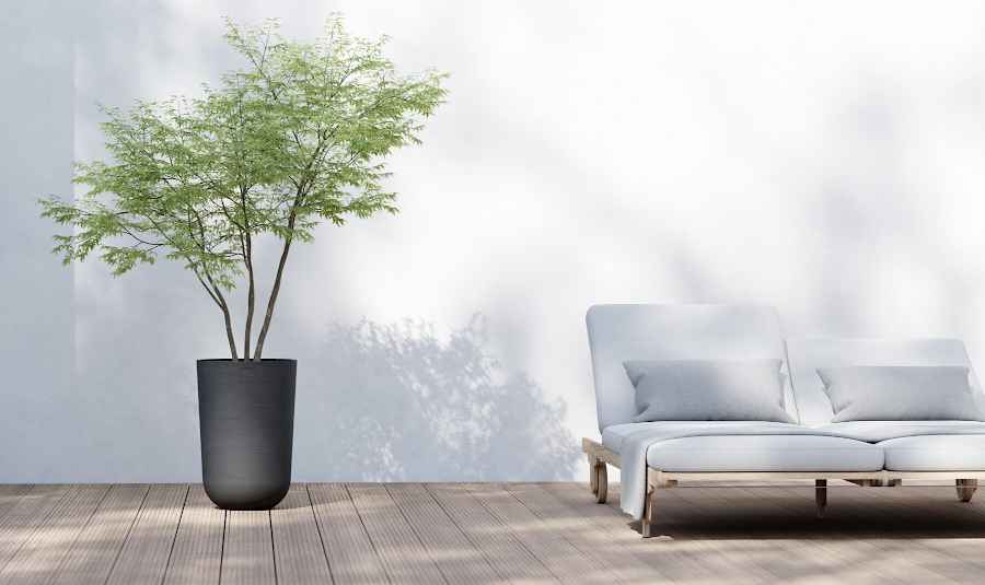 Σκούρα Γκρι Γλάστρα στην Βεράντα